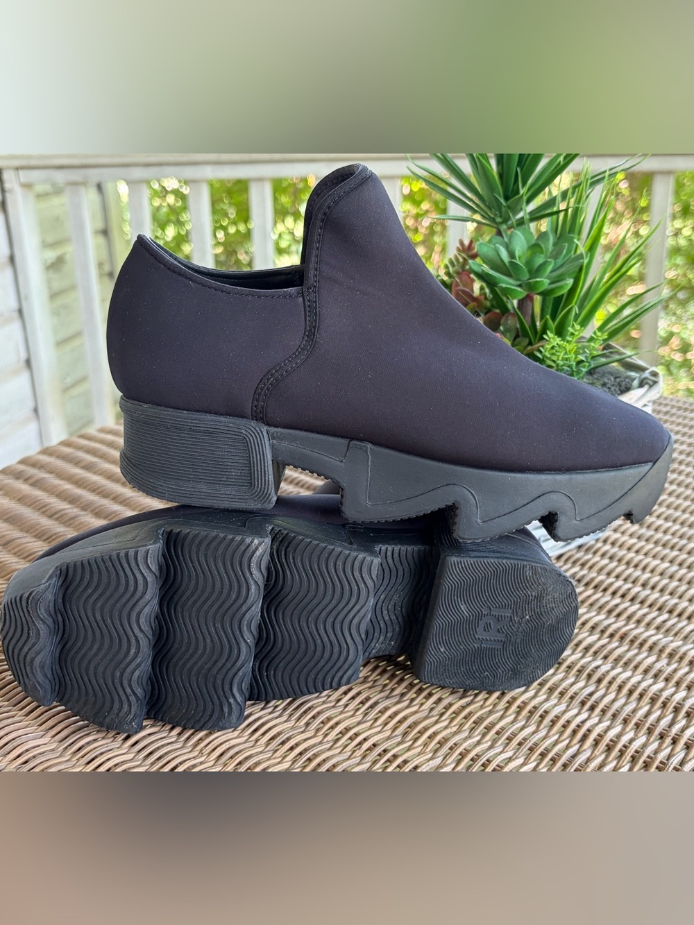 IRI chunky heel shoes